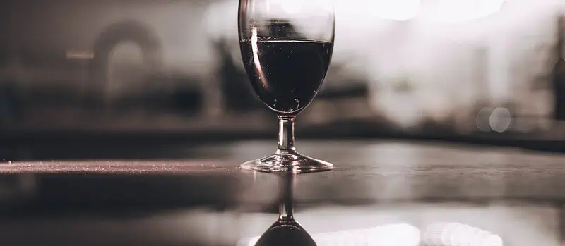 Komu powierzyć detoks alkoholowy?